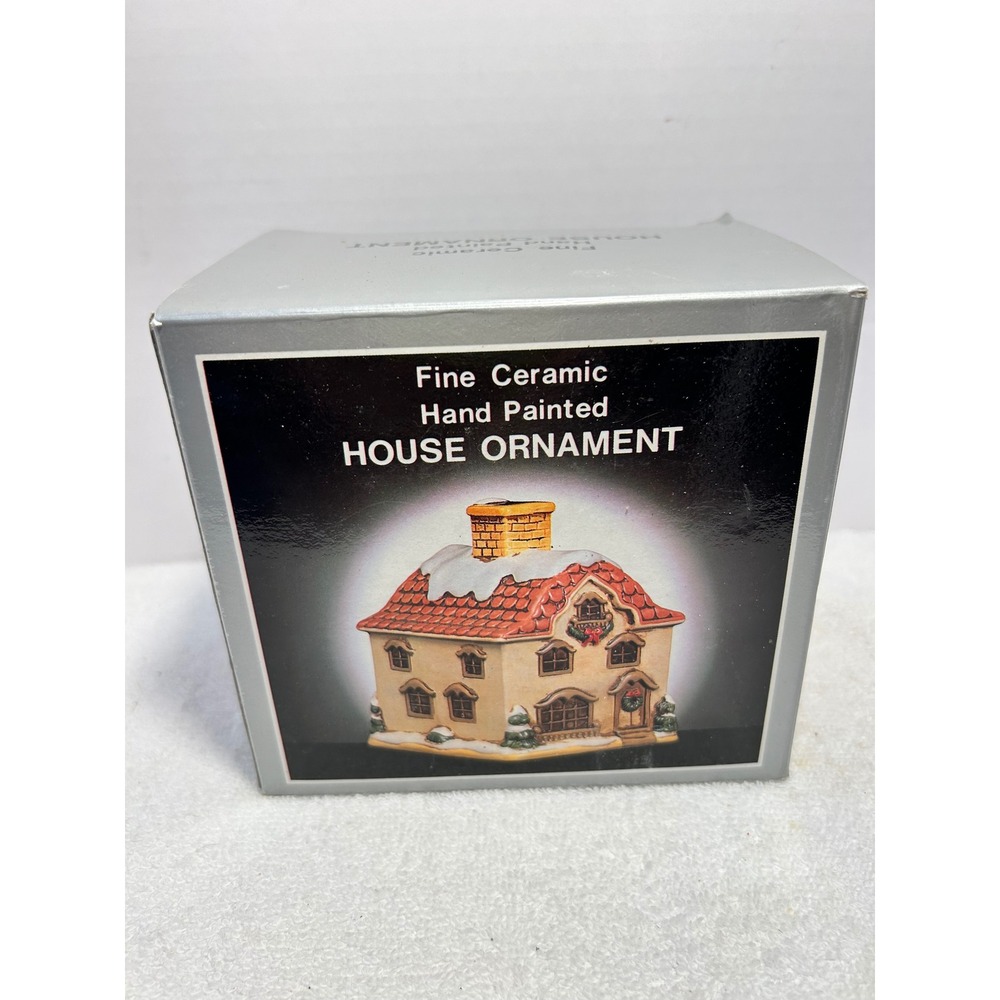 Vintage‎ Kmart Fine Ceramic Hand Painted Christmas House Ornament Snow Cottage - Picture 6 of 9